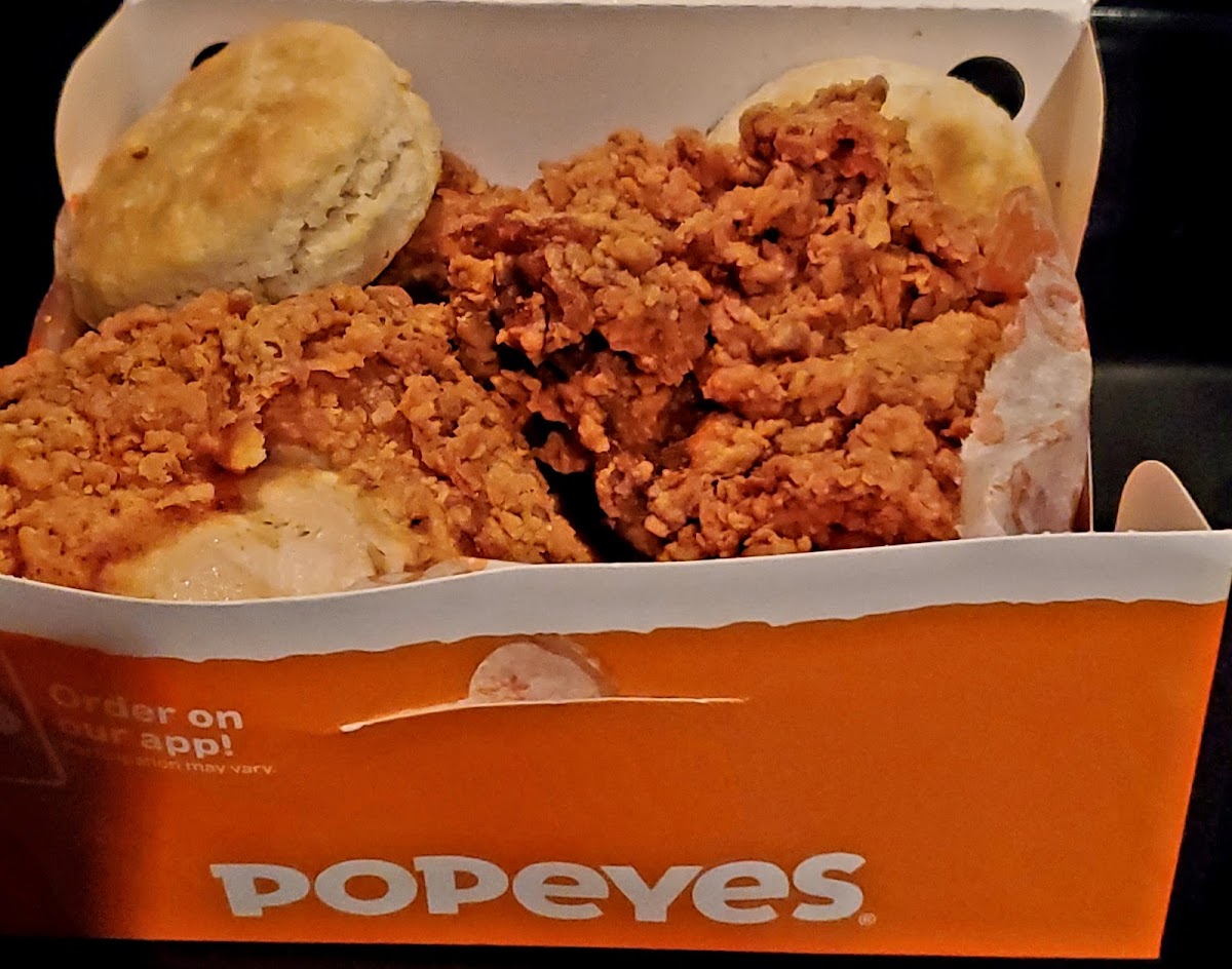 Popeyes Louisiana Kitchen-10