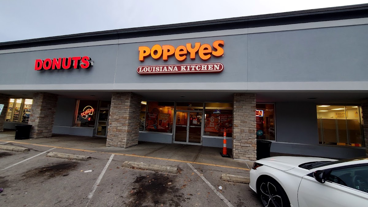Popeyes Louisiana Kitchen-4
